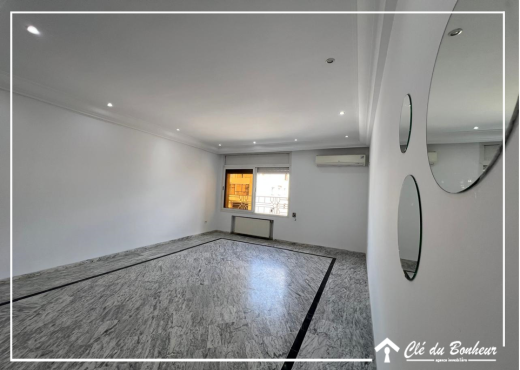 appartement s3   à ain zaghouan nord - Bien immobilier à {"id":23,"country_id":219,"name":"TUNIS","slug":"tunis"} - Agence Immobilière immo\'in