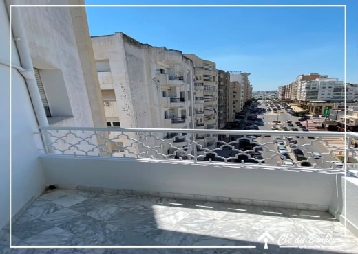 À VENDRE – Superbe Appartement S+3 à Cité Ennasr - Bien immobilier à {"id":1,"country_id":219,"name":"ARIANA","slug":"ariana"} - Image 3 - Agence Immobilière Maison Plus Elite