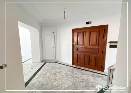 À VENDRE – Superbe Appartement S+3 à Cité Ennasr - Bien immobilier à {"id":1,"country_id":219,"name":"ARIANA","slug":"ariana"} - Image 4 - Agence Immobilière Maison Plus Elite