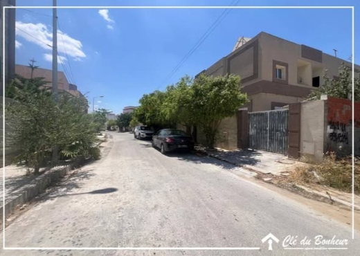 A Vendre un terrain