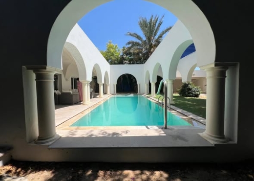 À Vendre – une magnifique villa