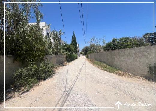 terrain clôturé  à chotrana 3 - Bien immobilier à {"id":1,"country_id":219,"name":"ARIANA","slug":"ariana"} - Image 4 - Agence Immobilière Maison Plus Elite