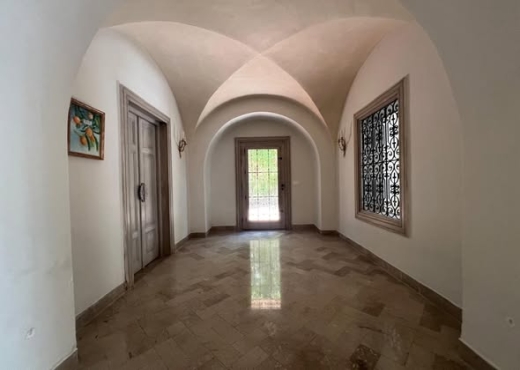 À Vendre – une magnifique villa - Bien immobilier à {"id":1,"country_id":219,"name":"ARIANA","slug":"ariana"} - Image 4 - Agence Immobilière Maison Plus Elite